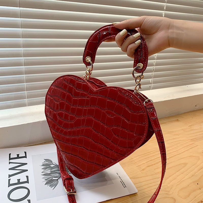 Cute Heart Shaped Design Purse - Blaq Aesthetics